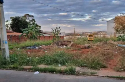 Terreno à venda na Rua L 9, Papillon Park, Aparecida de Goiânia