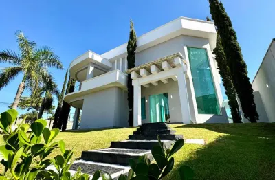 Casa em condomínio fechado com 5 quartos à venda na Madri 18, Jardins Madri, Goiânia