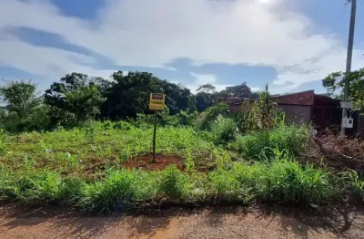 Terreno à venda na Avenida São Bernardo, 57, Residencial São Bernardo II, Trindade