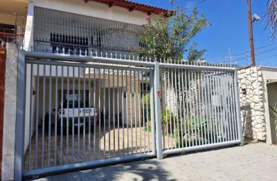 Sobrado com 3 dormitórios à venda, 175 m² por r$ 690.000,00 - jardim américa - goiânia/go