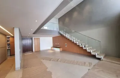 Casa com 4 quartos à venda, 290 m² por R$ 2.790.000 - Residencial Goiânia Golfe Clube