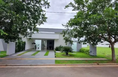 Casa com 3 quartos, sendo 3 suítes a venda, 180 m²- Terras Alpha 1