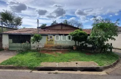 Casa com 3 quartos à venda, 198 m² por r$ 450.000 - setor faiçalville - goiânia/go