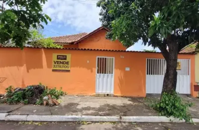 Casa com 3 quartos à venda na Z, Setor Centro Oeste, Goiânia