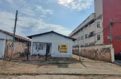 Casa com 5 quartos à venda na Rua C161, Jardim América, Goiânia