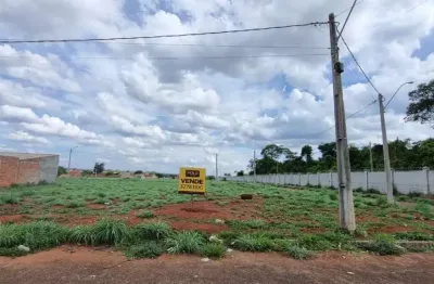 Terreno à venda na Das Andorinhas, Cidade das Flores, Goianira
