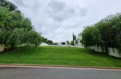 Lote no Condomínio Alphaville Flamboyant Cruzeiro |839,23 m²| - Setor Residencial Alphaville Flamboyant