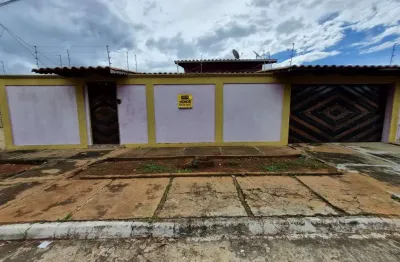 Casa com 3 quartos à venda na Rua Machado de Assis, Vila Jardim Pompéia, Goiânia