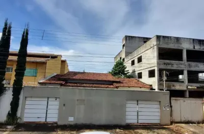 Casa com 3 quartos à venda na Rua C218, 15, Jardim América, Goiânia