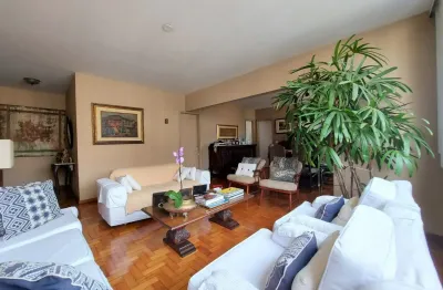 Icaraí – 5 quartos, suíte e vaga de garagem. confortável apartamento para você e a sua família.