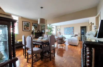 Icaraí – 5 quartos, suíte e vaga de garagem. confortável apartamento para você e a sua família.