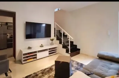 Excelente sobrado com planejados para locação pronto para morar