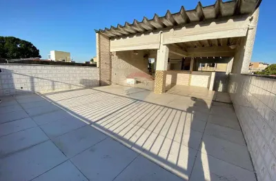 Casa duplex  com 3 quartos, sendo 01 suíte e terraço  a venda na penha-rj.