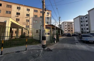 Apartamento à venda, 2 quartos, todo reformado em condomínio  - Jardim Palmares em Nova Iguaçu/ RJ.