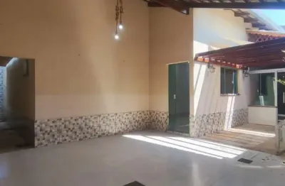 Casa com 3 quartos à venda na Brasil, Setor Central 2, Senador Canedo