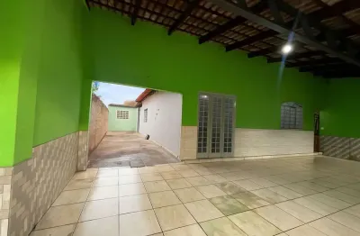 Casa com 5 quartos à venda na Cp15, Carolina Parque, Goiânia