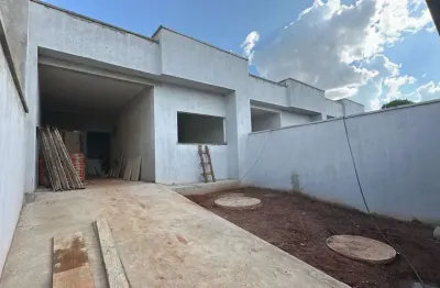 Casa com 2 quartos à venda na Chile, Jardim Belo Horizonte, Aparecida de Goiânia