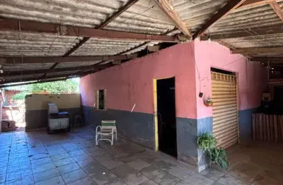 Casa com 5 quartos à venda na Minas Gerais, Setor Urias Magalhães, Goiânia