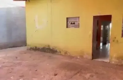 Casa com 3 quartos à venda na T-4, Jardim Imperial, Goianira