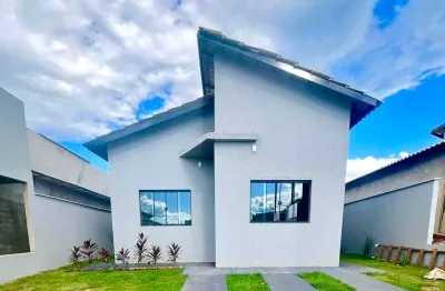 Casa com 3 quartos à venda na Avenida da Trindade, Jardim Decolores, Trindade