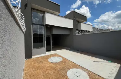 Casa com 2 quartos à venda na C-01, 4, Jardim Imperial, Goianira