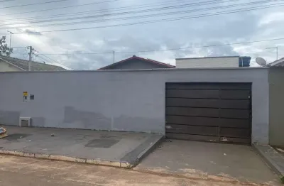 Casa com 2 quartos à venda na Avenida Campinas, 13, Setor Sul, Santo Antônio de Goiás