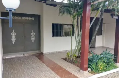 Casa em condomínio fechado com 3 quartos à venda na Rua X 18, Sítios Santa Luzia, Aparecida de Goiânia
