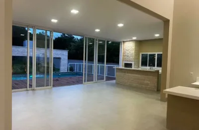 Casa em condomínio fechado com 4 quartos à venda na Rua das Nogueiras, Residencial Villa Verde, Senador Canedo