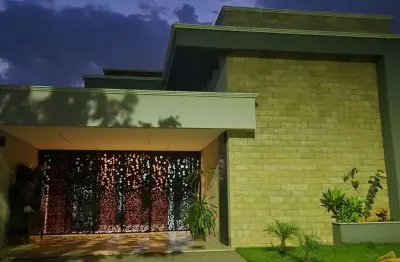 Casa em condomínio fechado com 3 quartos à venda na Alameda Noruega, Terras Alpha Residencial 1, Senador Canedo