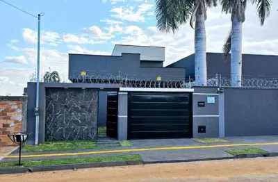 Casa com 3 quartos à venda na Rua X 27, Sítios Santa Luzia, Aparecida de Goiânia