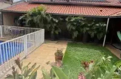 Casa com 3 quartos à venda na Avenida Copacabana, Jardim Atlântico, Goiânia