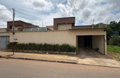 Casa com 3 quartos à venda na Floresta, Jardim das Hortências, Aparecida de Goiânia