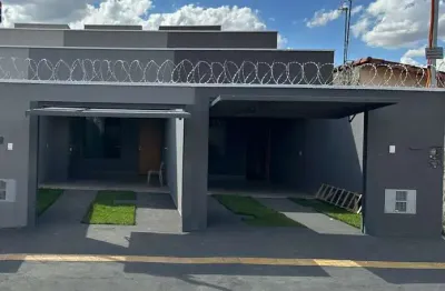 Casa com 2 quartos à venda na Rua RI 17, Residencial Itaipu, Goiânia