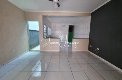 Casa com 2 quartos para alugar na Rua Marli, 71, Jardim Diva (Fazendinha), Santana de Parnaíba