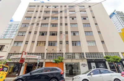 Kitnet / Stúdio à venda na Rua Francisco Torres, 470, Centro, Curitiba