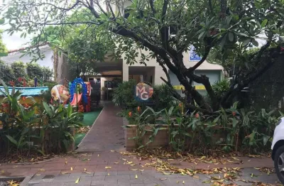 Casa para alugar na Avenida Rui Basrbosa, 1500, Graças, Recife