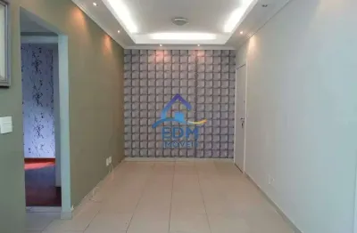 Apartamento com 2 quartos SEMI-MOBILIADO para locação no bairro Buritis.