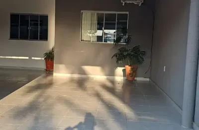 Casa em um dos bairros que mais cresce em aparecida, jardim helvécia ideal para quem quer morar com segurança e qualidade de vida.