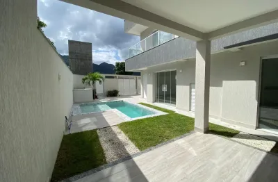 Casa em condomínio fechado com 4 quartos à venda na Rua Desembargador Wellington Jones Paiva, 99, Vargem Pequena, Rio de Janeiro