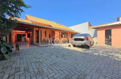 Casa com 4 quartos para alugar no niterói, canoas , 72 m2 por r$ 4.300