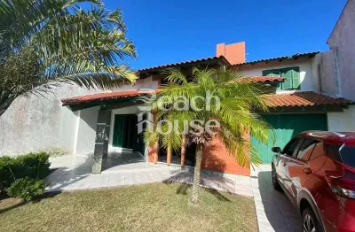 Casa linda e moderna bem localizada na nova tramandaí, costa mar!!