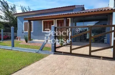 Linda casa de esquina localizada em jardim beira mar, tramandaí!!