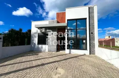 Casa de alto padrão  localizado em tramandaí sul próximo ao mar