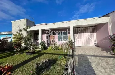 Imóvel muito bem localizado em tramandaí próximo aos comércios locais