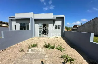 Casa geminada com dois dormitorios no bairro indianopolis!