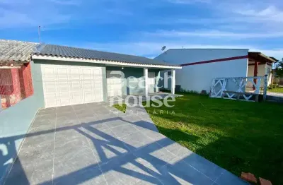 Casa em terreno inteiro, toda reformada, e com fácil acesso ao tuia!