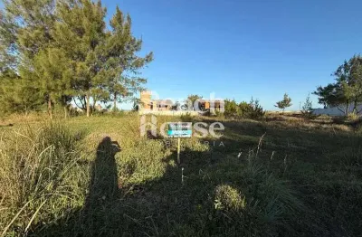 Terreno à venda no Balneário Tiarajú, Tramandaí 