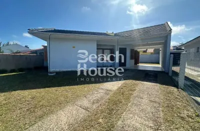 Imóvel alvenaria muito bem localizado na nova tramandaí! próxima do mar!