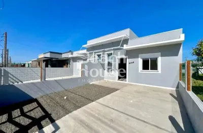 Geminada  do lado do asfalto!! excelente localização, em nova tramandaí!