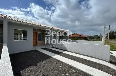 Geminada pertinho do mar, em bairro tranquilo! excelente oportunidade!